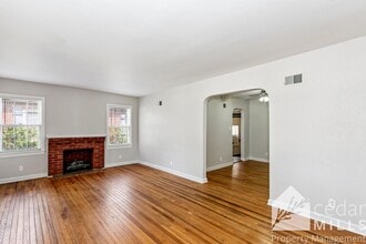 528 N Pershing St in Wichita, KS - Building Photo - Building Photo
