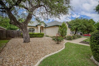 3624 Malone Dr in Austin, TX - Building Photo - Building Photo