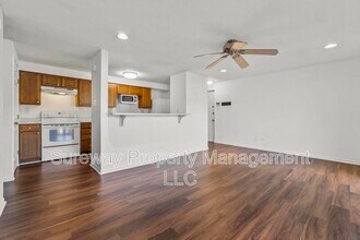 57 Cranberry Ct in Evesham, NJ - Foto de edificio - Building Photo