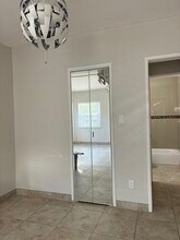 1017 N 16th Ct in Hollywood, FL - Foto de edificio - Building Photo