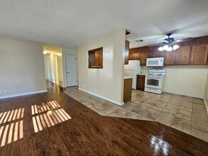 2324 Dakota St in Norman, OK - Building Photo - Building Photo