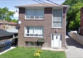 4 Garrow Ave in Toronto, ON - Building Photo