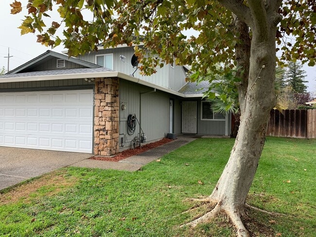 2729 Ceres Ave in Chico, CA - Building Photo - Building Photo