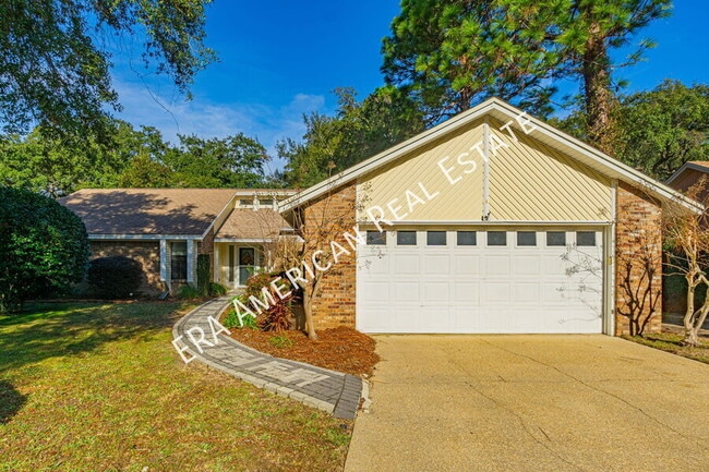 1253 Whitewood Way in Niceville, FL - Building Photo - Building Photo
