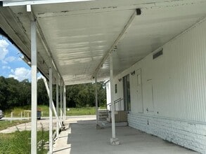 8401 Breeze Hill Dr in Lake Wales, FL - Building Photo - Building Photo