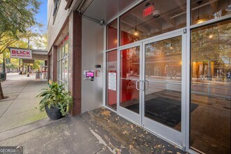 878 Peachtree St NE, Unit 313 in Atlanta, GA - Foto de edificio - Building Photo