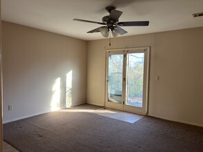 406 Butler Ave in Pocola, OK - Foto de edificio - Building Photo