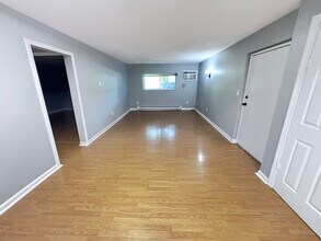 27 Gordon St in Framingham, MA - Building Photo - Building Photo