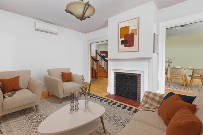 83 Stedman St, Unit 1 in Brookline, MA - Building Photo - Building Photo