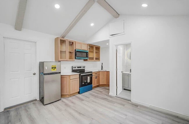 3 William St, Unit 1