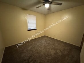 308 Newton Ave-Unit -308 in Mountain Home, AR - Building Photo - Building Photo