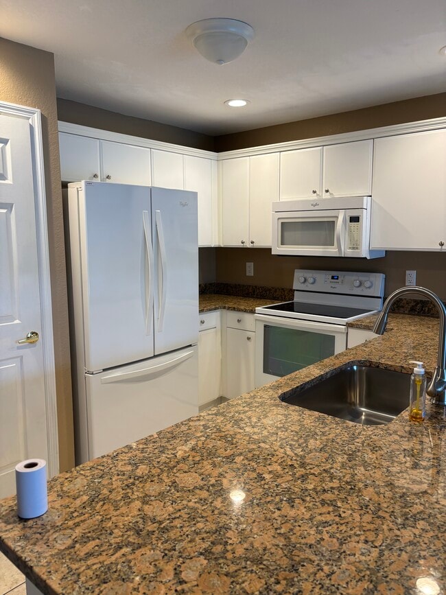 623 SE 13th Ter