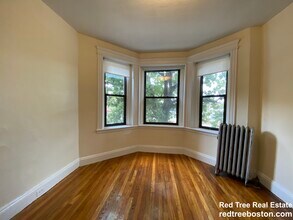 1156 Commonwealth Ave in Boston, MA - Building Photo - Building Photo