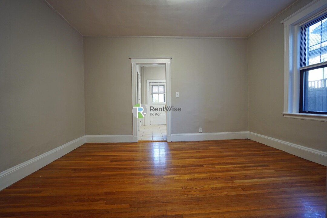 294 Harvard St in Cambridge, MA - Building Photo