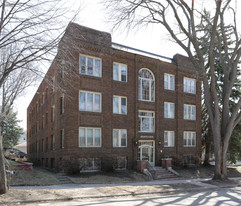 Montclair in Minneapolis, MN - Building Photo
