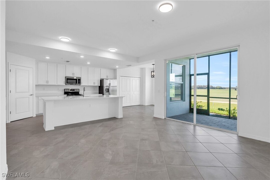 5454 Double Eagle Cir in Ave Maria, FL - Building Photo