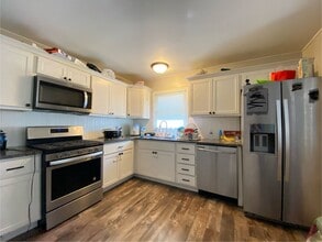 8112 Sycamore Ave in Highland, IN - Building Photo - Building Photo