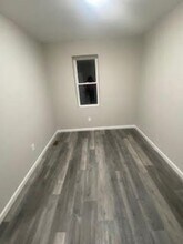 6030 N 21st St in Philadelphia, PA - Building Photo - Building Photo