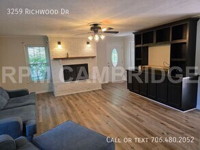 3259 Richwood Dr NW in Duluth, GA - Building Photo - Building Photo