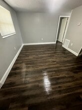 907 35th Ave W in Bradenton, FL - Building Photo - Building Photo