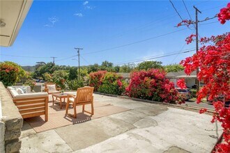 10410 Mountair Ave in Los Angeles, CA - Building Photo - Building Photo