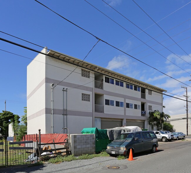 439 Mokauea St in Honolulu, HI - Foto de edificio - Building Photo