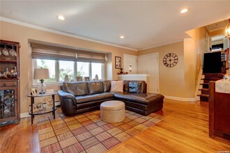 20 Gates Ave in Plainview, NY - Building Photo - Building Photo