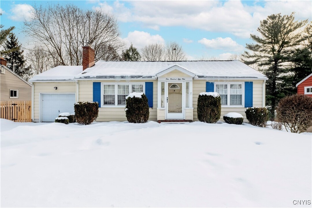 159 Hopper Rd in Syracuse, NY - Building Photo