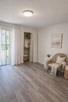 1120 Meadows Cir in Boynton Beach, FL - Building Photo