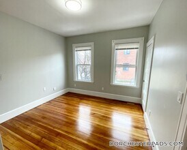 159 Boston St in Boston, MA - Building Photo - Building Photo