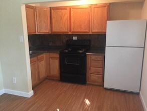 1901 E 5th Ave-Unit -02 in Knoxville, TN - Building Photo - Building Photo