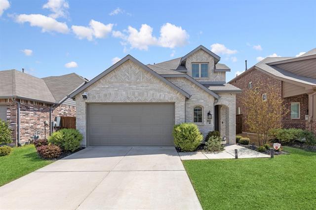 3950 Rochelle Ln in Heartland, TX - Building Photo
