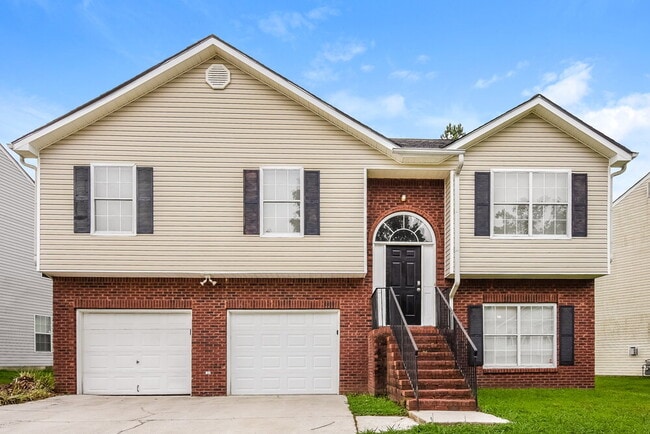 property at 1558 Blossom Dr
