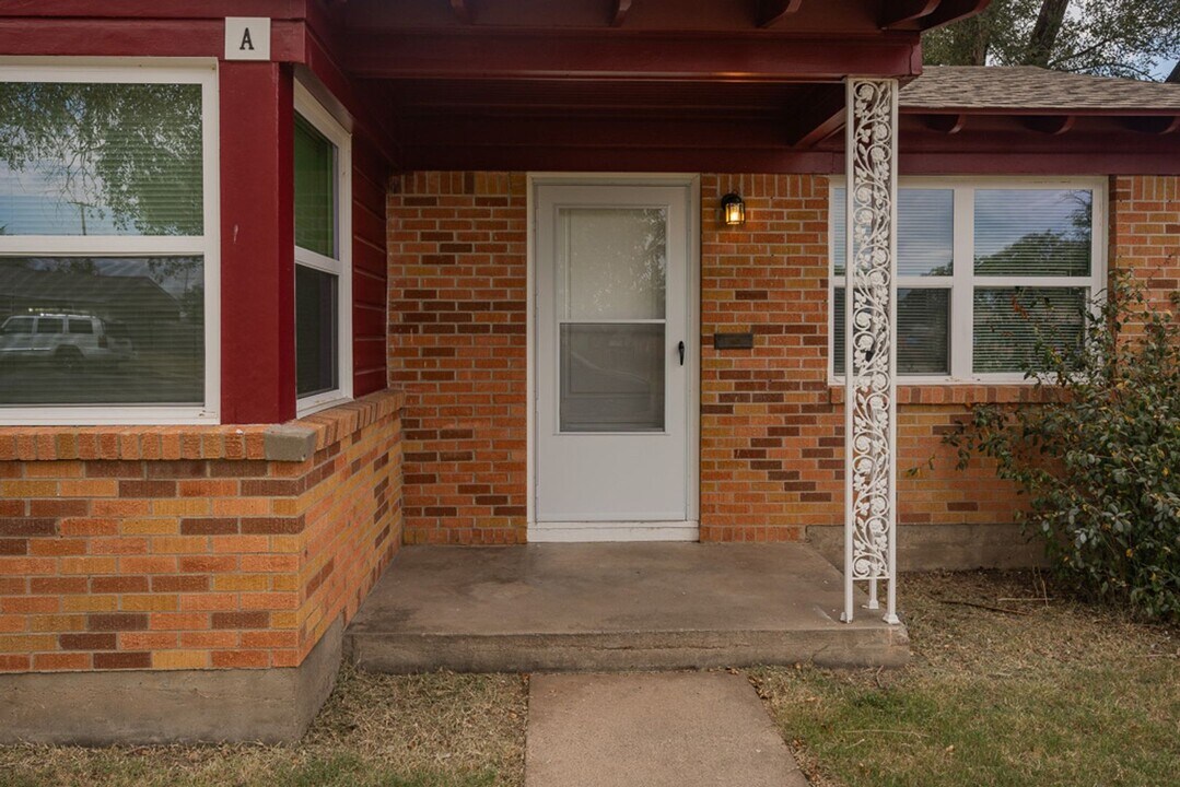 2814 Duncan Dr in Amarillo, TX - Foto de edificio