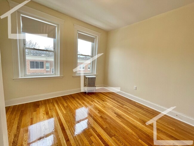 8 Vinal St in Boston, MA - Building Photo - Building Photo