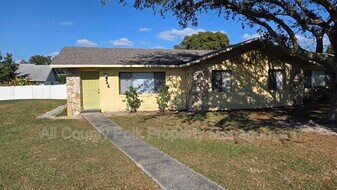 246 Leelon Rd in Lakeland, FL - Building Photo