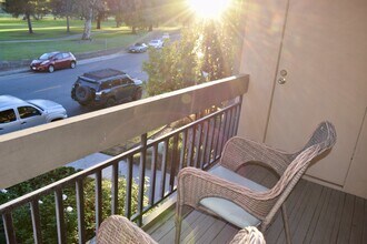 24525 Trevino Dr in Santa Clarita, CA - Building Photo - Building Photo