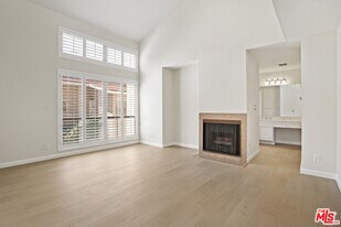 1825 Westholme Ave in Los Angeles, CA - Building Photo