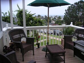 4655 Narragansett Ave in San Diego, CA - Building Photo - Building Photo