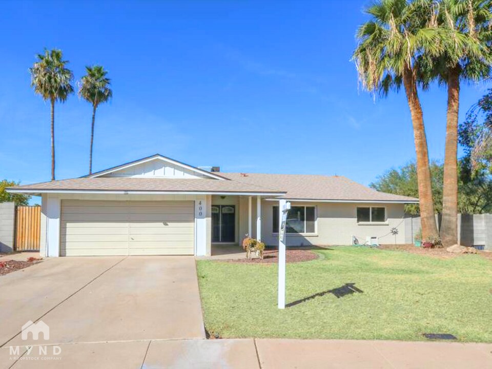 400 E Greenway Dr in Tempe, AZ - Building Photo
