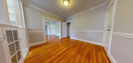 9 Gray Gdns E, Unit 3A in Cambridge, MA - Foto de edificio - Building Photo