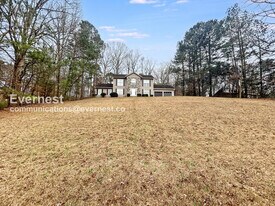 5920 Catawba Way in College Park, GA - Building Photo