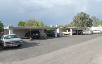 2541 E Silver St in Tucson, AZ - Building Photo - Building Photo