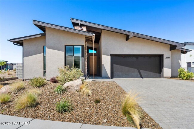 property at 4755 N Yorkshire Loop