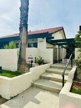 73415 Shadow Mountain Dr in Palm Desert, CA - Building Photo - Building Photo