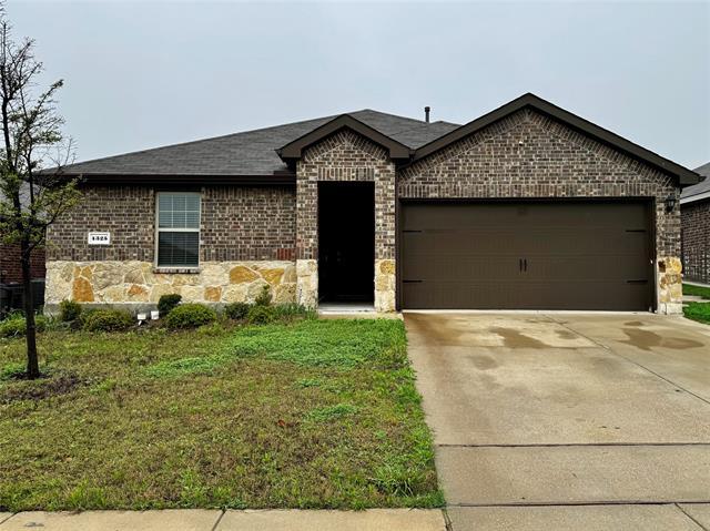 4325 Pyramid Dr in Forney, TX - Building Photo