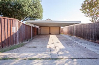 5713 Baker Dr in The Colony, TX - Building Photo - Building Photo