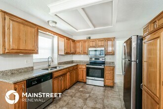 602 SW Montana Ridge Dr in Grain Valley, MO - Building Photo - Building Photo