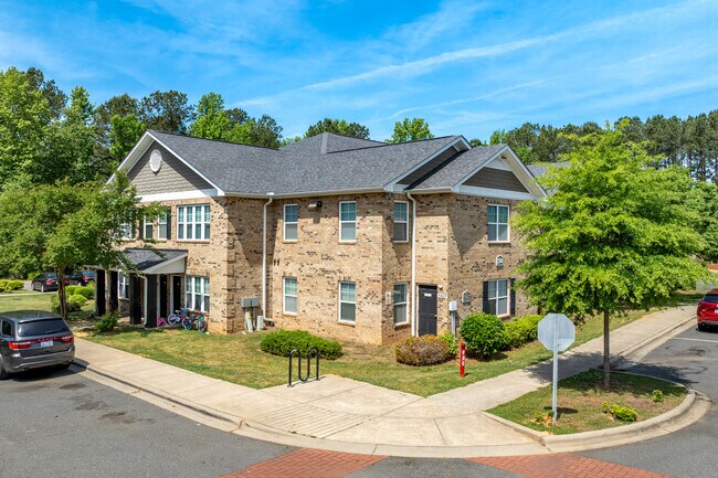 Rock Pointe in Rock Hill, SC - Building Photo - Primary Photo