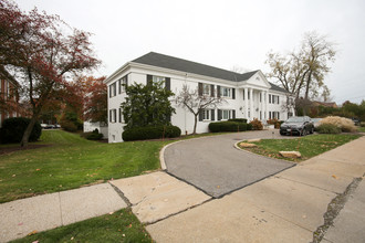 The Corinthian in University Heights, OH - Building Photo - Building Photo